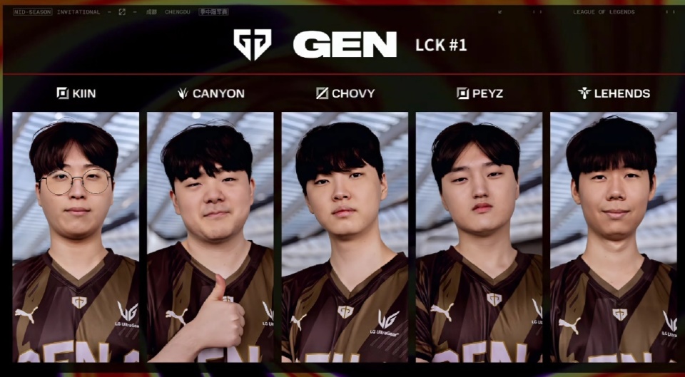 场被寄予厚 场被寄予厚