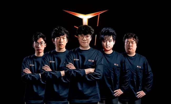 执行上出现 执行上出现